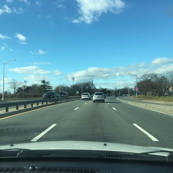 Belt Parkway - No Traffic - Landmarks & Historical Buildings Near Me