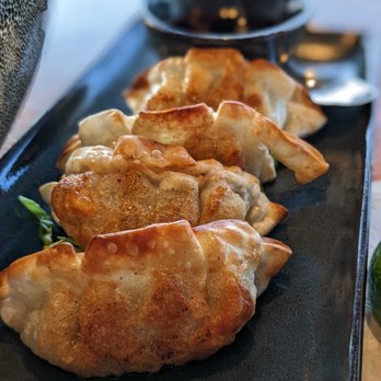 Peaks Lounge - Lemongrass Chicken Potstickers - Lounges Near Me - Denver, Colorado