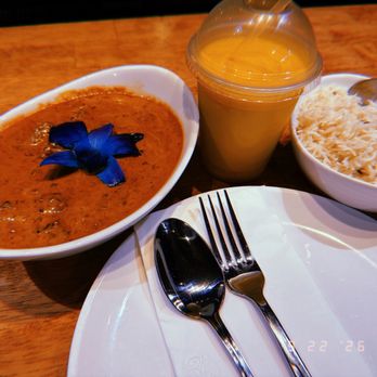 Metro Spice - Lamb tikka with rice and mango lassi - Indian Near Me - Washington, DC, District of Columbia Metro Spice - Lamb tikka with rice and mango lassi - Indian Near Me - Washington, DC, District of Columbia