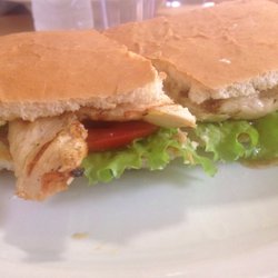 Tienda de Café - Sandwich de pollo