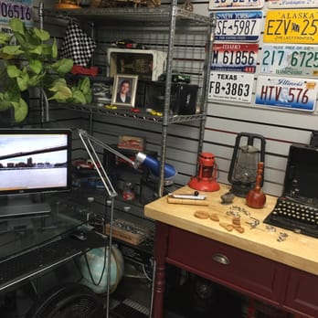 Nice & Easy Smog Check - Temecula - Love the waiting room - Smog Check Stations Near Me - Temecula, California