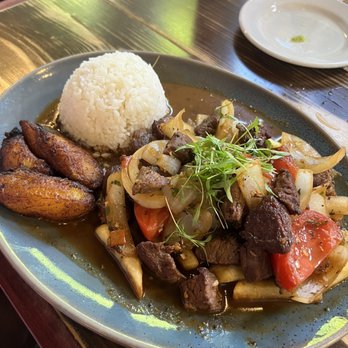 Pisco Latin Kitchen - Saltados - Latin American Near Me - Sandy Springs, Georgia Pisco Latin Kitchen - Saltados - Latin American Near Me - Sandy Springs, Georgia