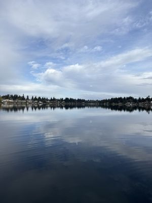 Lake Meridian Park by null