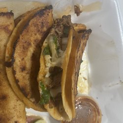 3 Marias Taqueria - Quesabirria