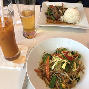 Bonding - Lunch pad Thai, basil beef with white rice, thai tea, Sapporo - Sushi Bars Near Me - Miami, Florida Bonding - Lunch pad Thai, basil beef with white rice, thai tea, Sapporo - Sushi Bars Near Me - Miami, Florida