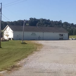 Entrance to Henley Golf Driving Range