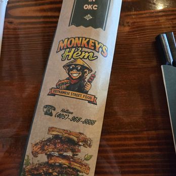 Monkey's Hem - Spoon and chopsticks - Vietnamese Near Me - Oklahoma City, Oklahoma