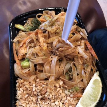 JP's House - Chicken Pad Thai - Sushi Bars Near Me - Gastonia, North Carolina JP's House - Chicken Pad Thai - Sushi Bars Near Me - Gastonia, North Carolina