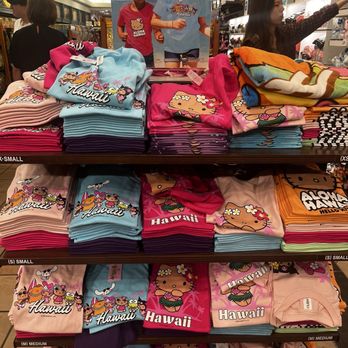 ABC Stores - Hawaii shirts - Convenience Stores Near Me - Honolulu, Hawaii ABC Stores - Hawaii shirts - Convenience Stores Near Me - Honolulu, Hawaii