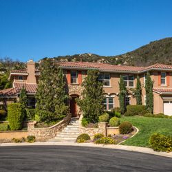 Humpherys Homes & Estates