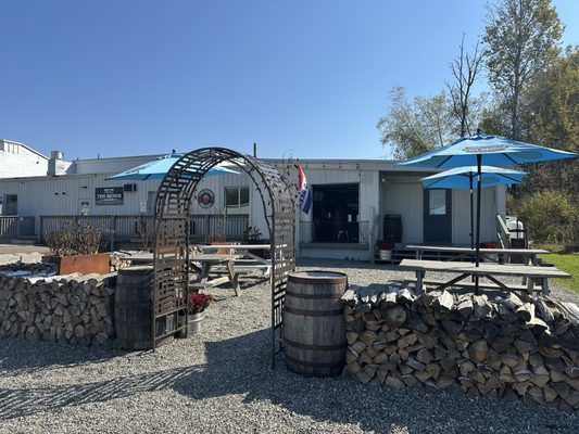 Ten Bends Beer by null