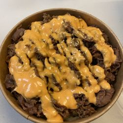 Mama's Rice Bowl - Bulgogi beef rice bowl.