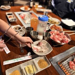 Izziban Sushi & BBQ