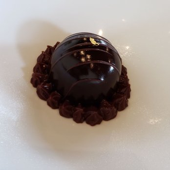 MW Restaurant - Hibiki dessert - New American Near Me - Honolulu, Hawaii MW Restaurant - Hibiki dessert - New American Near Me - Honolulu, Hawaii