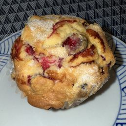 Cranberry Muffin