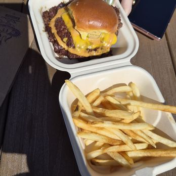 NOLA Sliders - Food Trucks Near Me NOLA Sliders - Food Trucks Near Me