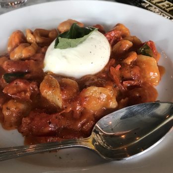 Aumm Aumm - Wine Bars Near Me - North Bergen, New Jersey