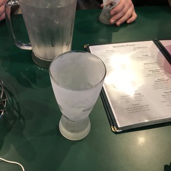The Cloverleaf - Pizza Near Me - Tacoma, Washington The Cloverleaf - Pizza Near Me - Tacoma, Washington