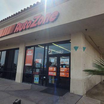 AutoZone - Autozone Manager (Tim) assisting with battery installation. - Auto Parts & Supplies Near Me - La Quinta, California AutoZone - Autozone Manager (Tim) assisting with battery installation. - Auto Parts & Supplies Near Me - La Quinta, California