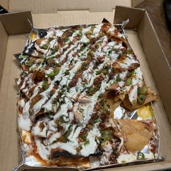 Bad Brads BBQ - BBQ Nacho - Pizza Near Me - Shelby Township, Michigan Bad Brads BBQ - BBQ Nacho - Pizza Near Me - Shelby Township, Michigan