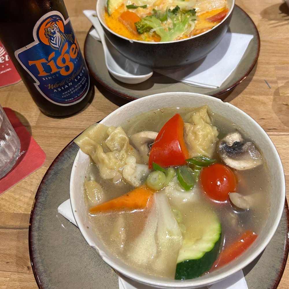 Wonton soup and Tom yum soup Wonton soup and Tom yum soup