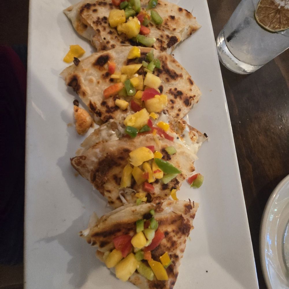 Los Aguachiles - Seafood Near Me - El Paso, Texas