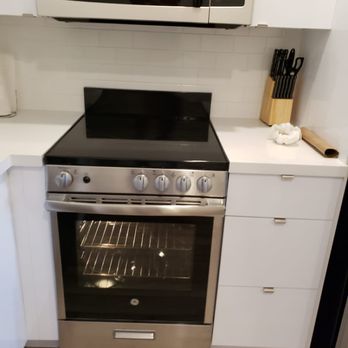 Brazican Cleaning Service - Kitchen - Home Cleaning Near Me