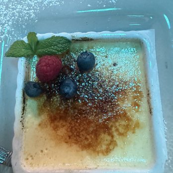 Aqua Bar & Grill - Creme brûlée. Delicious and super creamy - Seafood Near Me - Las Vegas, Nevada Aqua Bar & Grill - Creme brûlée. Delicious and super creamy - Seafood Near Me - Las Vegas, Nevada