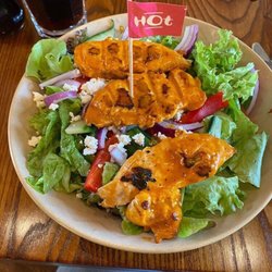 Nando’s - Mediterranean salad with hot chicken tenders, no olives or cherry tomatoes