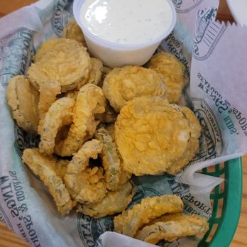 Gator's Dockside Oakleaf - Chicken Wings Near Me - Jacksonville, Florida Gator's Dockside Oakleaf - Chicken Wings Near Me - Jacksonville, Florida
