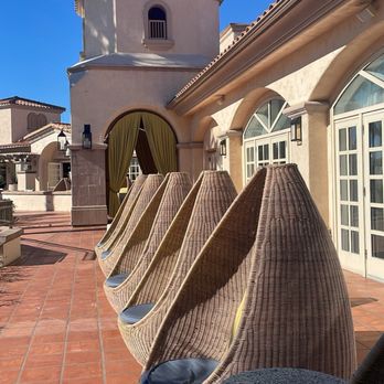 Spa Brezza - Outside seating - Massage Near Me - San Diego, California Spa Brezza - Outside seating - Massage Near Me - San Diego, California