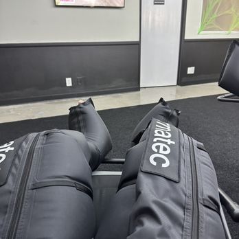 The Refinery Wellness - Leg compression - Skin Care Near Me - Garden Grove, California The Refinery Wellness - Leg compression - Skin Care Near Me - Garden Grove, California