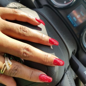Hug Nails - Nail Technicians Near Me - Brea, California