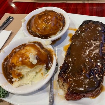 Annapolis Smokehouse & Tavern - Meatloaf - Barbeque Near Me - Annapolis, Maryland