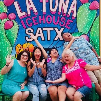 La Tuna Icehouse - Good times with great friends!!! - Beer Bar Near Me - San Antonio, Texas
