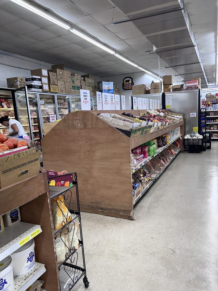 THRIFTY PRODUCE & MEAT Updated August 2024 56 Photos & 33 Reviews