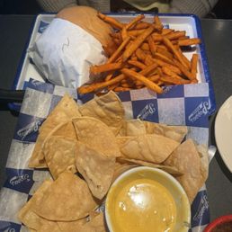 Chile Cheese Queso Philly Cheeseburger