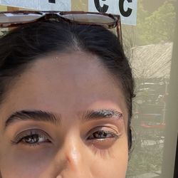 Eyebrow Shape Threading Salon - Eyebrow threading Eyebrow tinting Eyebrow lamination Lashes