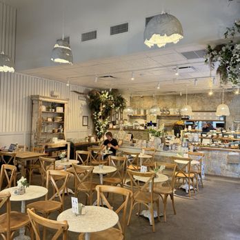 maman - Inside - Salad Near Me - South Miami, Florida maman - Inside - Salad Near Me - South Miami, Florida