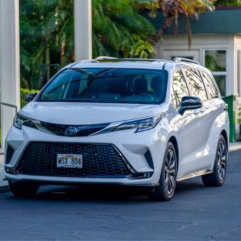 Rain’s Oahu Black Services - Toyota Sienna Hybrid 2023, 7 seaters Minivan - Car Rental Near Me - Honolulu, Hawaii