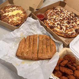 14" Chicken Bacon Ranch Pizza, cheesy bread, garlic bread, and 1LB of buffalo wings. 14" Chicken Bacon Ranch Pizza, cheesy bread, garlic bread, and 1LB of buffalo wings.