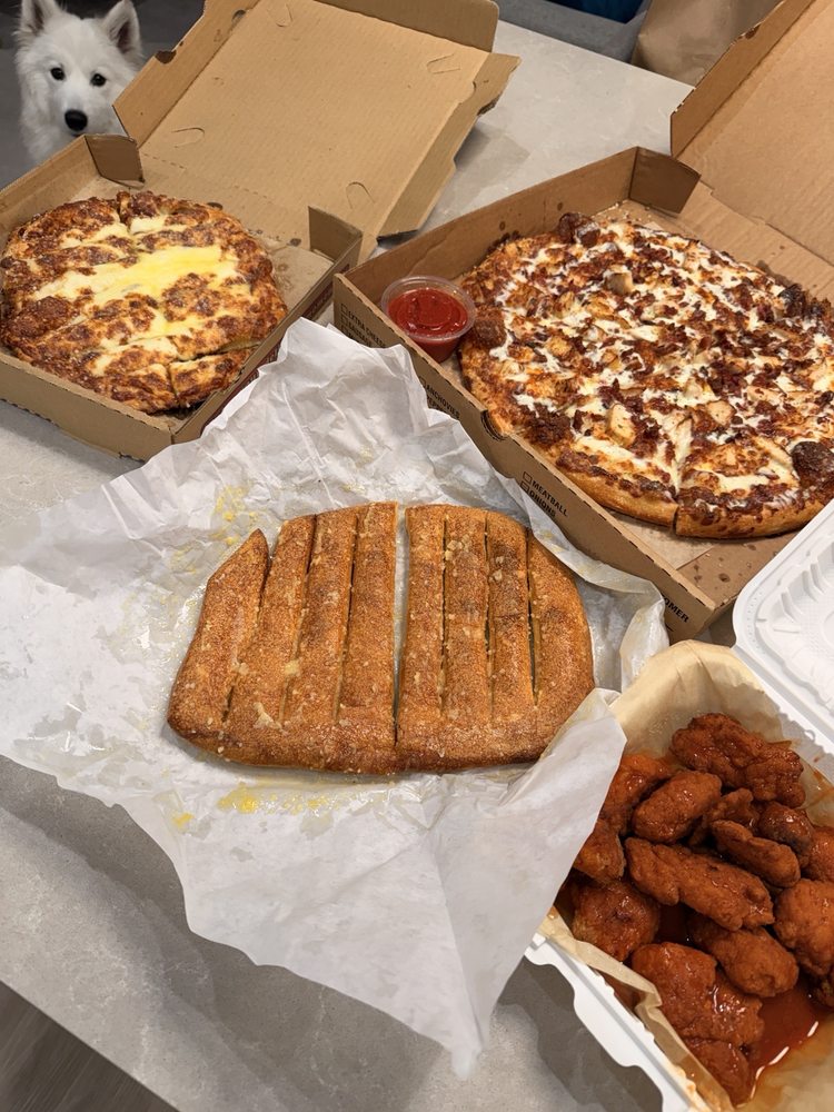 University Pizza Shop