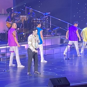 Rock-a-Hula - Michael Jackson performing "I Want You Back" - Performing Arts Near Me - Honolulu, Hawaii