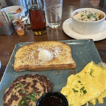First Watch - French toast - Breakfast & Brunch Near Me - Huntersville, North Carolina First Watch - French toast - Breakfast & Brunch Near Me - Huntersville, North Carolina