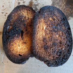 Alessandro's Pizzeria & Grill - Garlic Bread