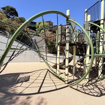 Southview Park - Playgrounds Near Me - Sausalito, California Southview Park - Playgrounds Near Me - Sausalito, California