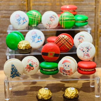 V& V Creation by Leyny - Xmas 2024 design - Macarons Near Me