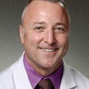 Michael R Moreno, MD - Family Practice Near Me - La Mesa, California