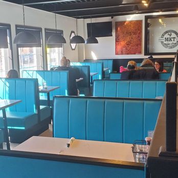 Country MKT Diner - Diners Near Me - Closter, New Jersey