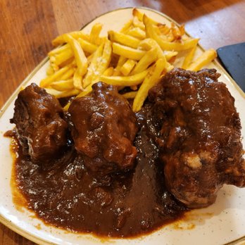 Las Maravillas - oxtail-huge portion - Wine Bars Near Me - Ronda, Massachusetts Las Maravillas - oxtail-huge portion - Wine Bars Near Me - Ronda, Massachusetts